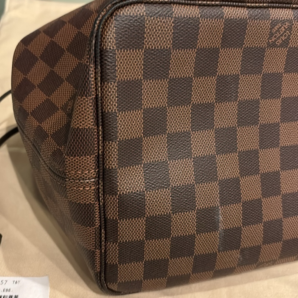 Louis Vuitton Damier Neverfull Tote GM - Picture 9 of 12